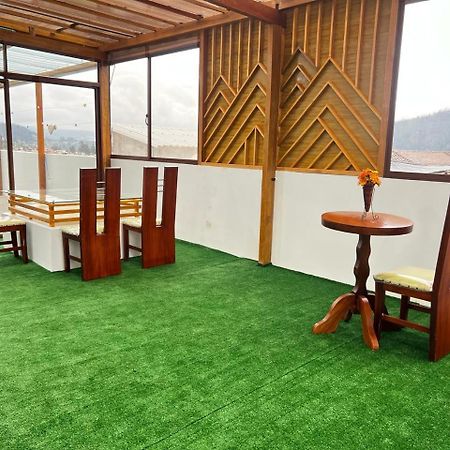 Hostal Arauco โอตาวาโล ภายนอก รูปภาพ