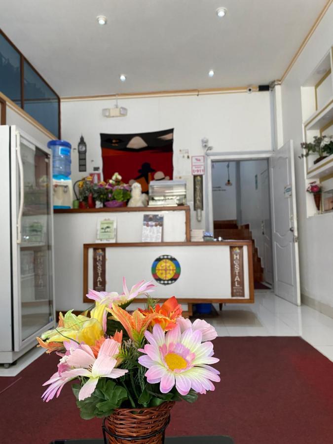 Hostal Arauco โอตาวาโล ภายนอก รูปภาพ