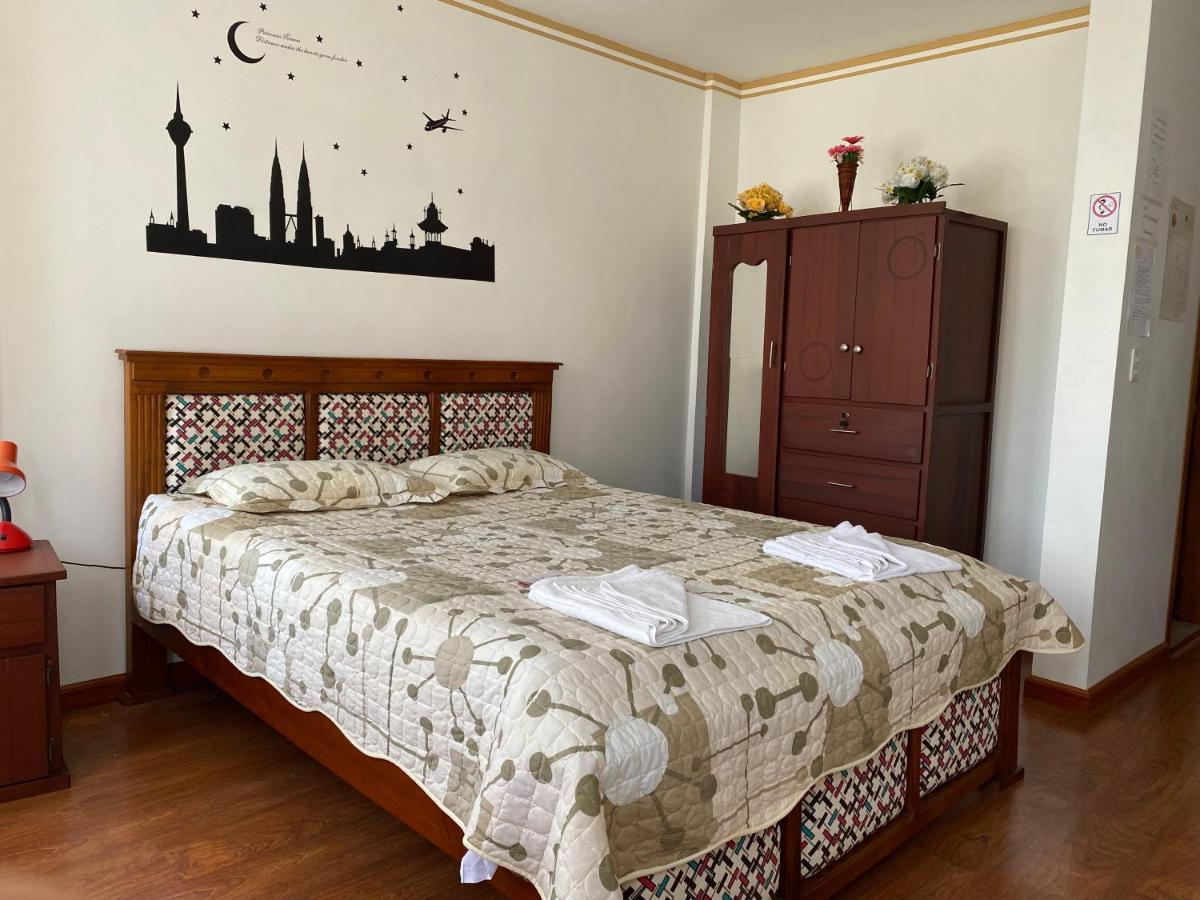 Hostal Arauco โอตาวาโล ภายนอก รูปภาพ