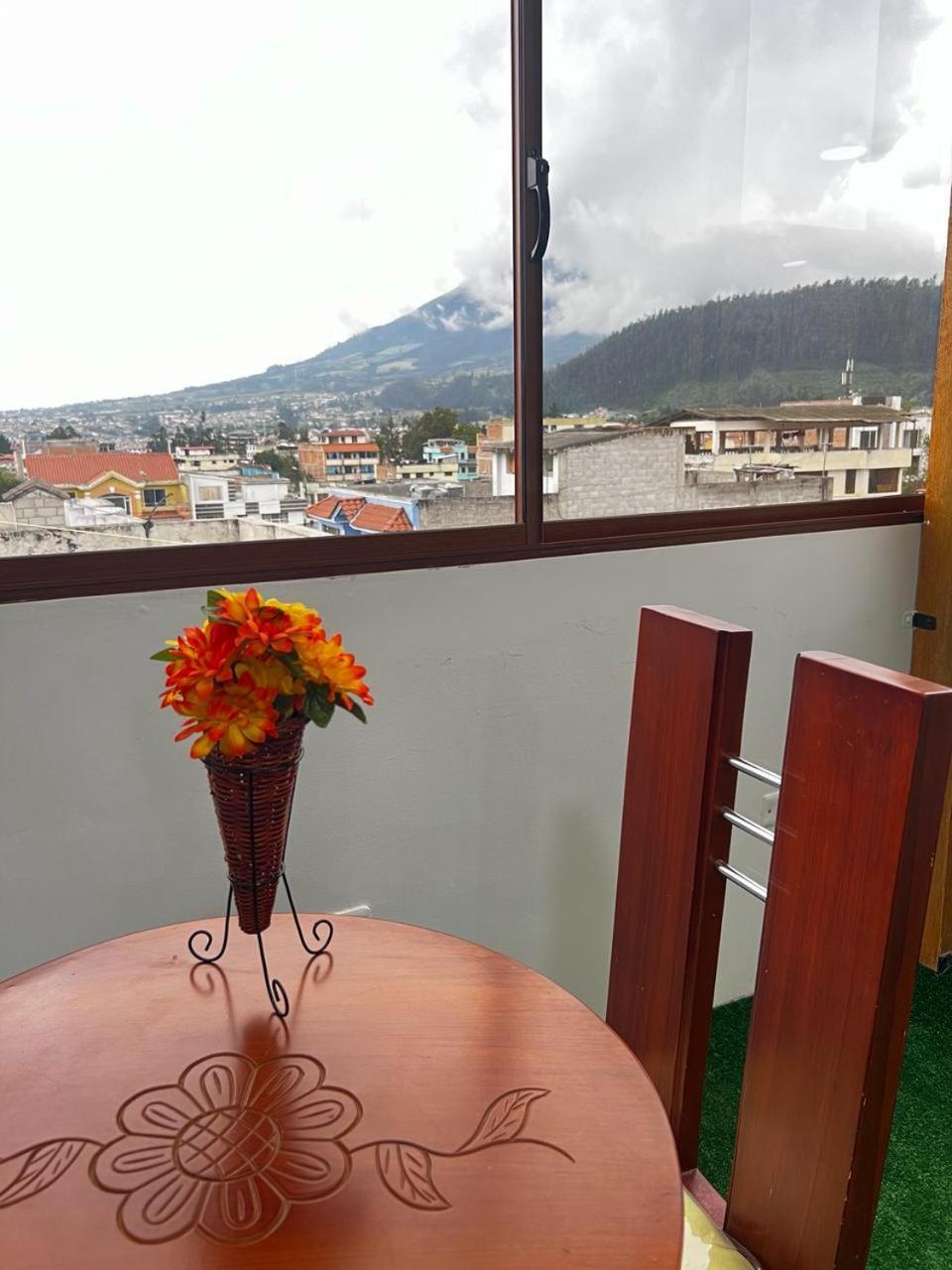 Hostal Arauco โอตาวาโล ภายนอก รูปภาพ