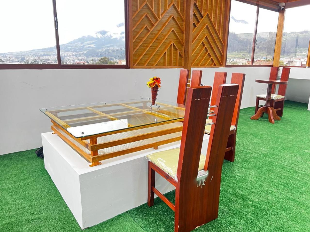 Hostal Arauco โอตาวาโล ภายนอก รูปภาพ